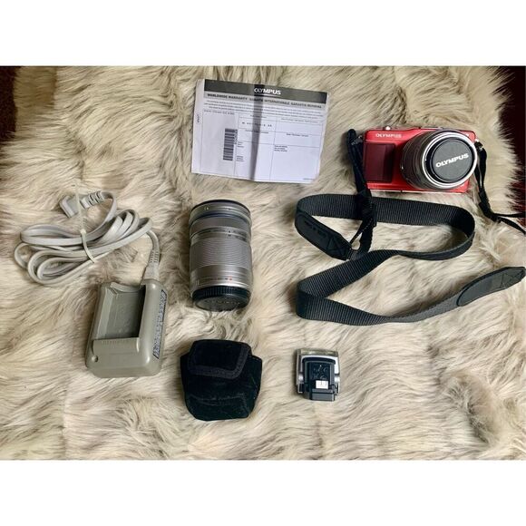 Olympus PEN Mini E-PM2 Digital Camera Including Lens 14-42mm and 40-150mm - Picture 1 of 10